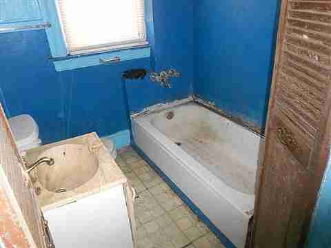 3309 Montgomery (37)_m.jpg